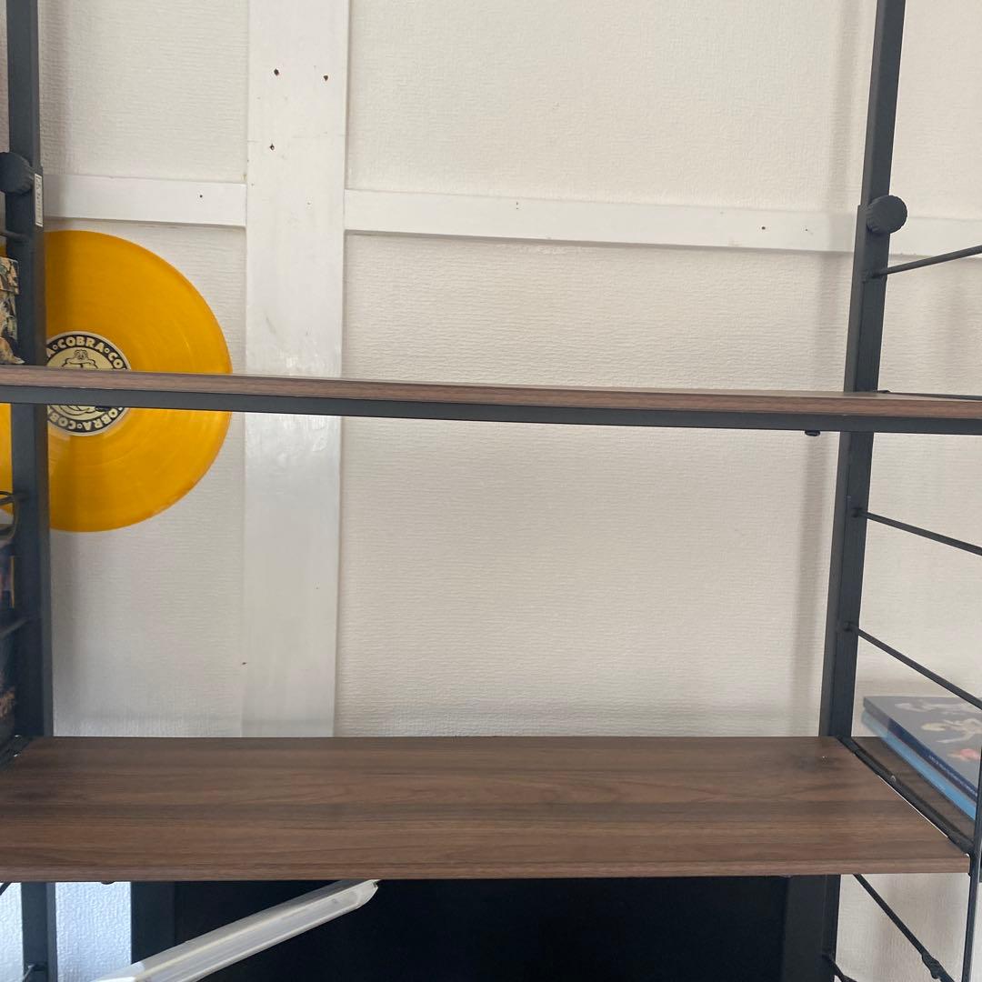 美虹です。 ニトリの棚2セットと棚板14枚　スチールフレーム ブラウン