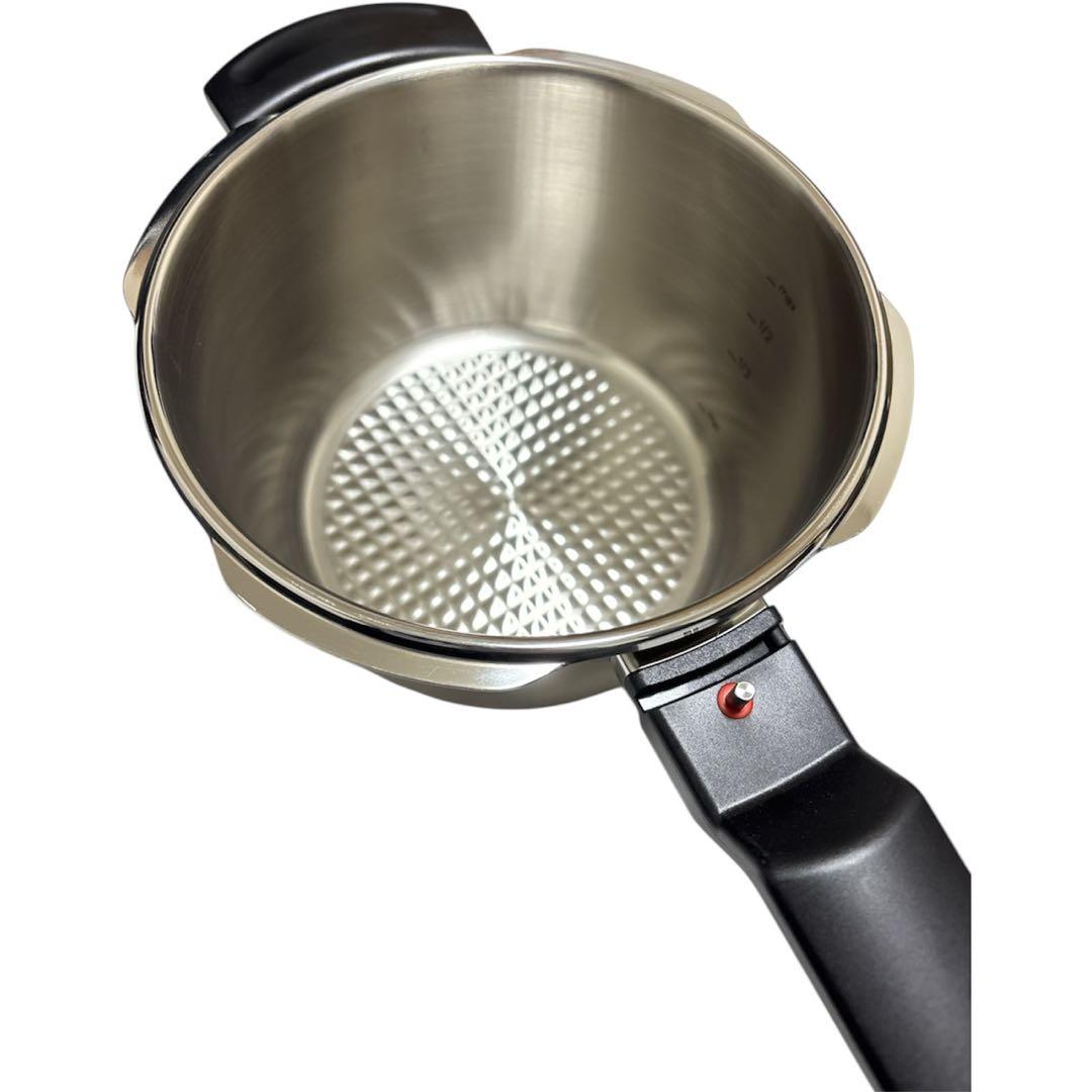 【新品】フィスラー プレミアム 圧力鍋 2.5L IH対応 蒸し器付き