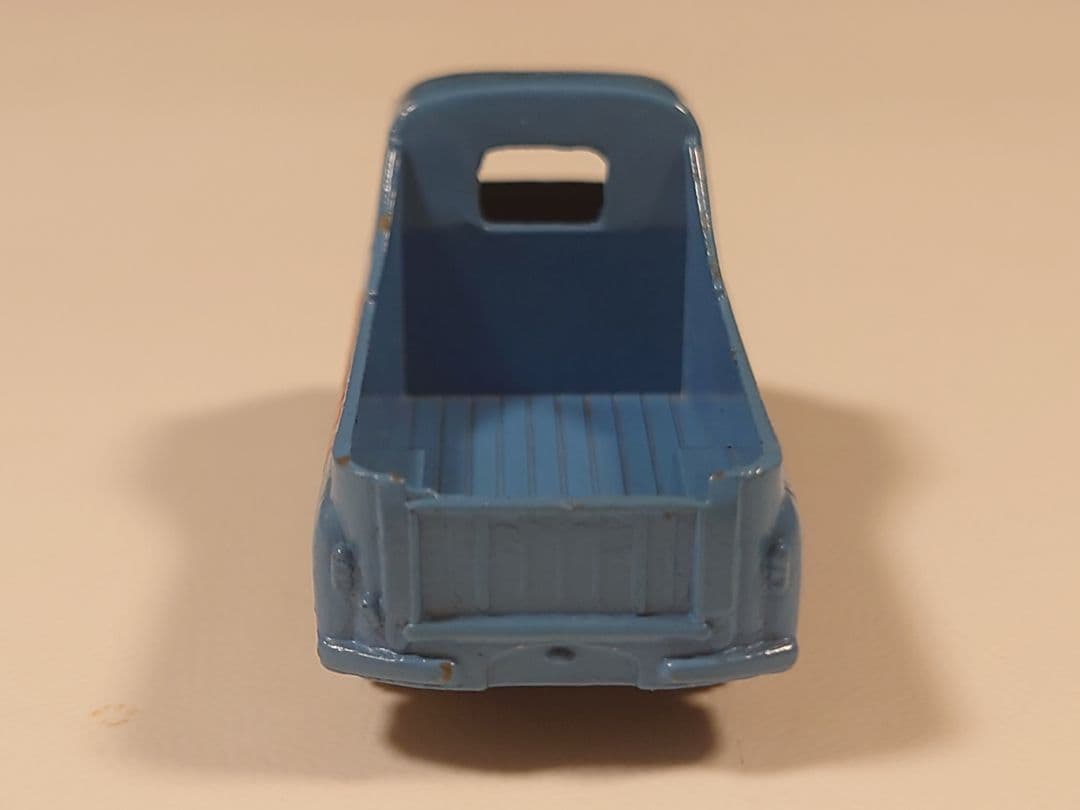 MATCHBOX No.60 MORRIS J2 PICK-UP ※silver
