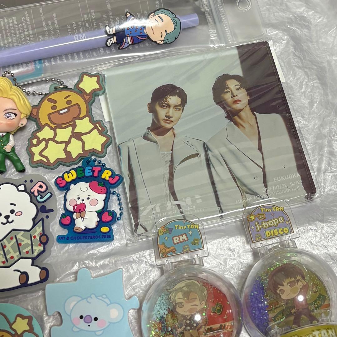 BTS グッズ まとめ K-pop - メルカリ