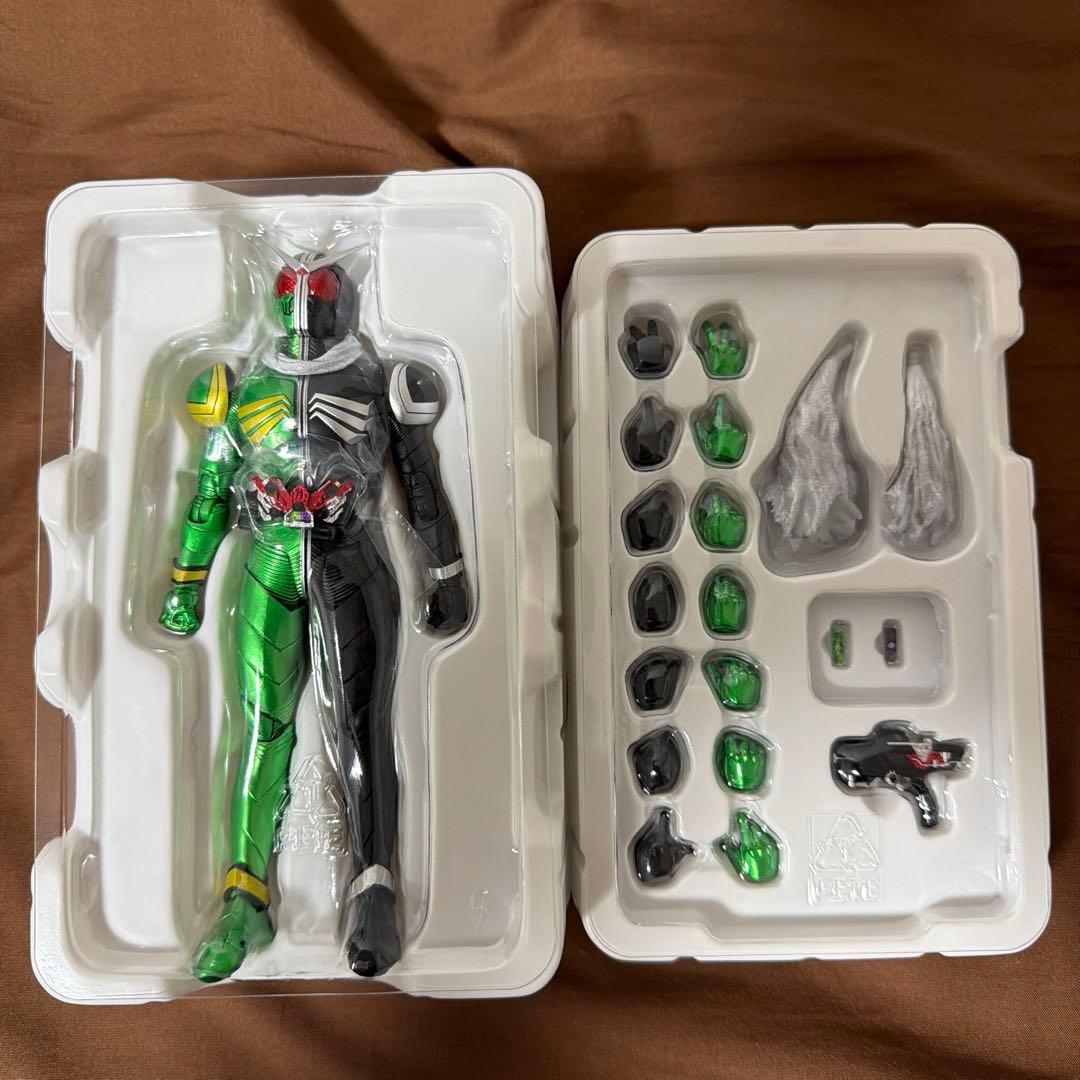 S.H.Figuarts（真骨彫製法） 仮面ライダーW サイクロンスカル