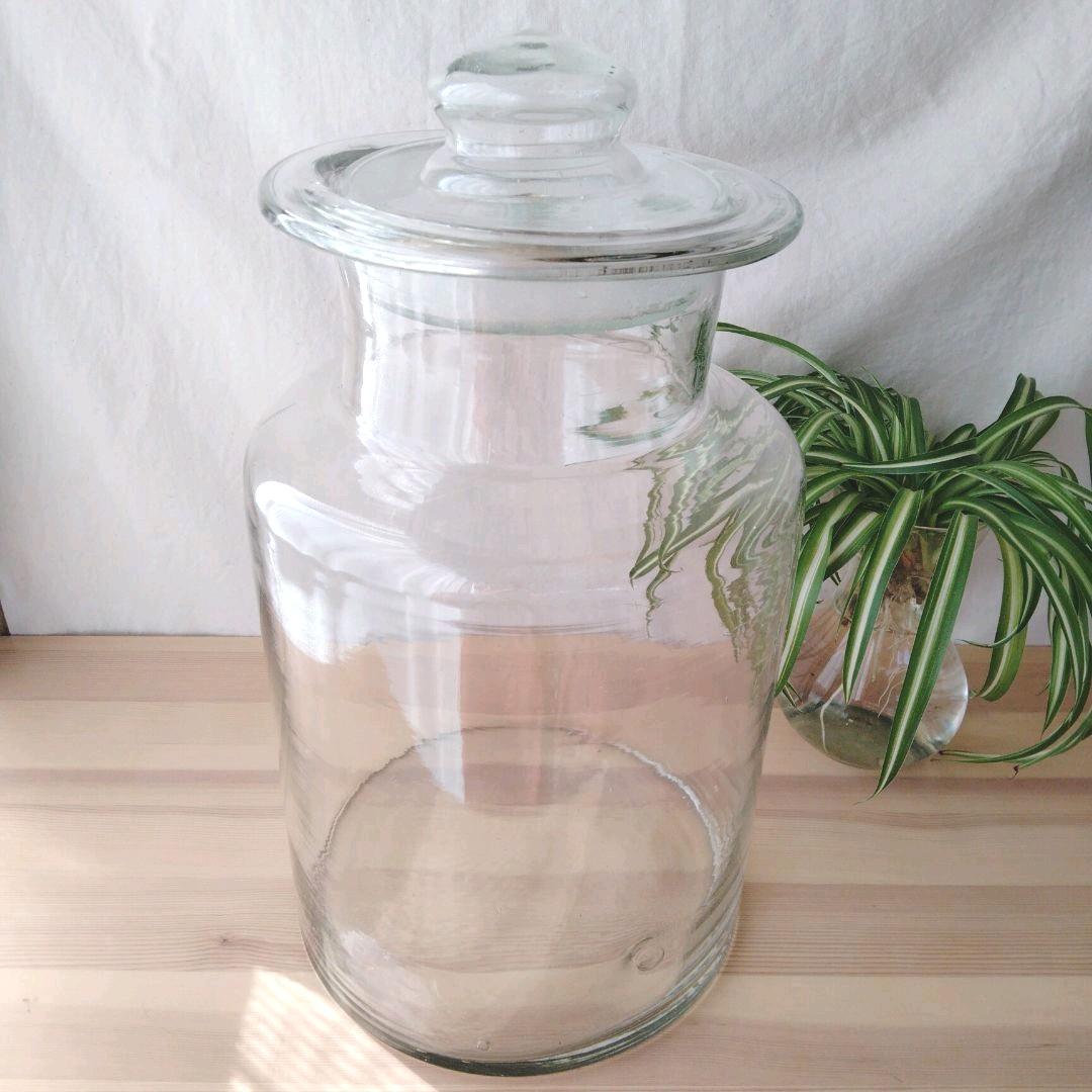 昭和の大きなキャニスター