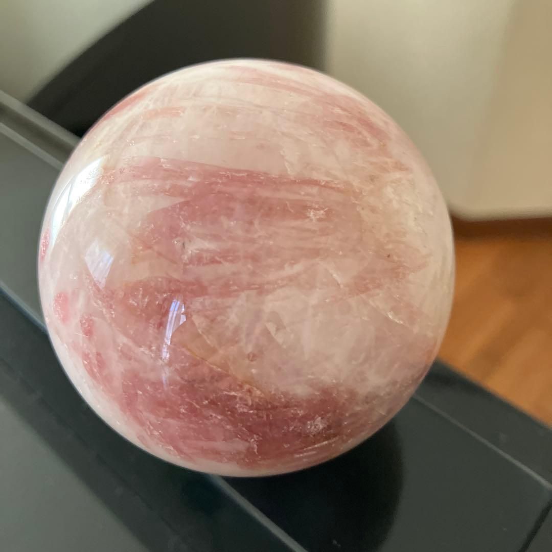 kdashさま専用美！トルマリンインクォーツ　スフィア　天然石置物　D126