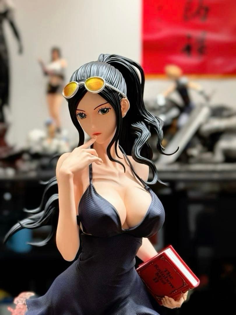 ワンピース ニコ ロビン フィギュア約35cm