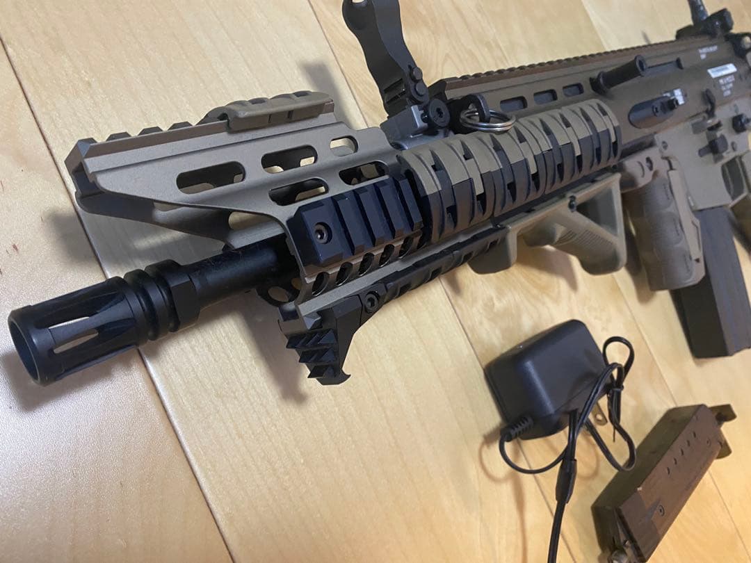 東京マルイ: 次世代電動ガンSCAR-L MK16 Mod.0 5.56mm