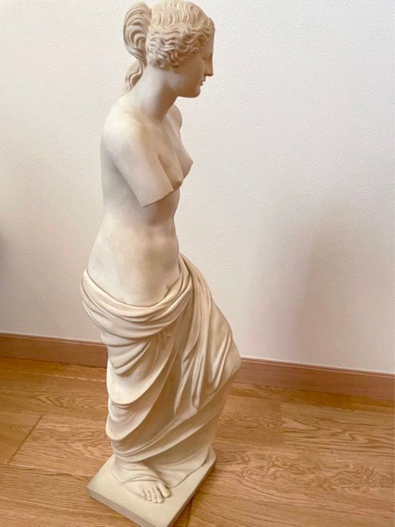 ミロのヴィーナス　彫像　台座付き　美術品