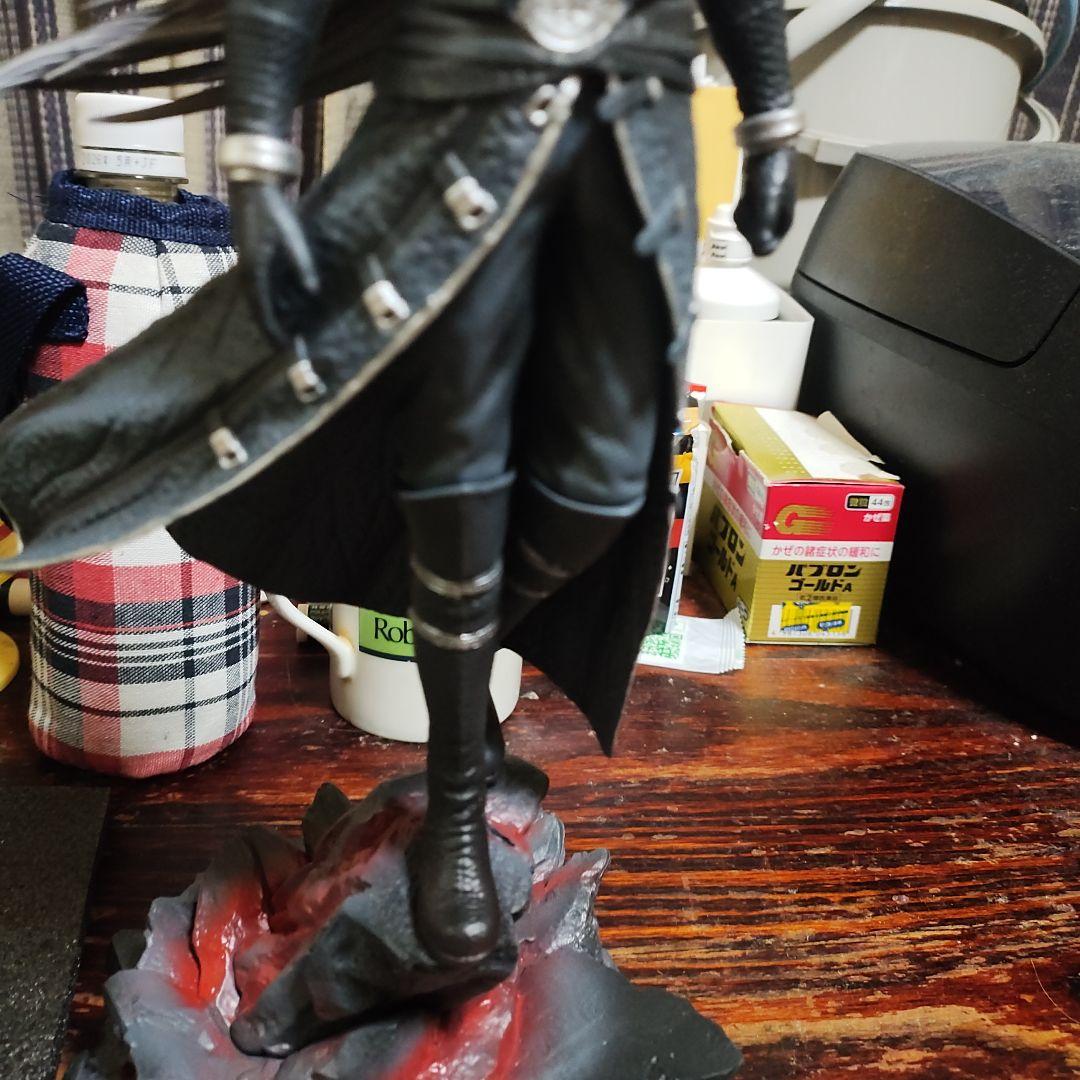 FF7セフィロス海外ガレキフィギュア現状品！ - メルカリ