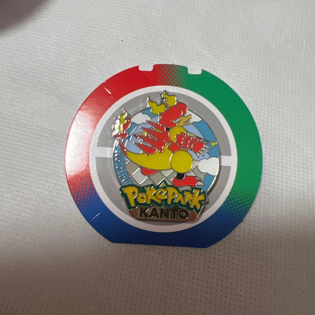 新品未使用】ポケパークカントー ピンズ モンスターボール ブーバー