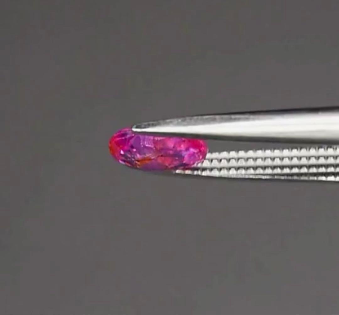 天然 サファイア 0.51ct /5.5×4.5×2.3mm ルース