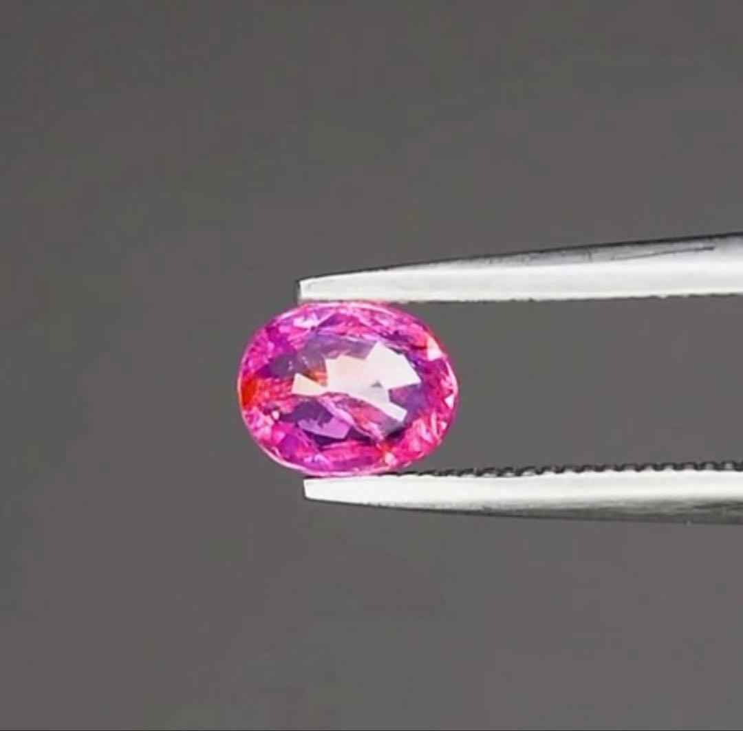 天然 サファイア 0.51ct /5.5×4.5×2.3mm ルース