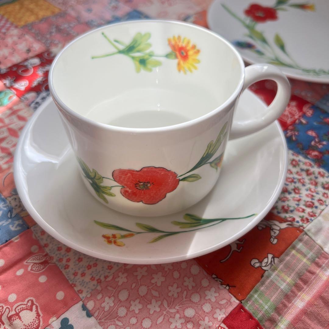 スージークーパーウェッジウッド✴︎コーンフラワー