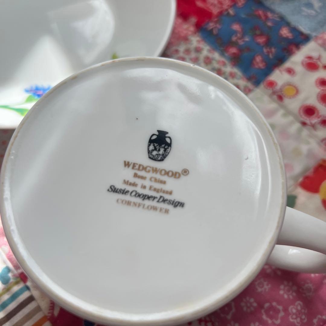 スージークーパーウェッジウッド✴︎コーンフラワー