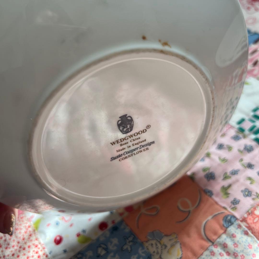 スージークーパーウェッジウッド✴︎コーンフラワー