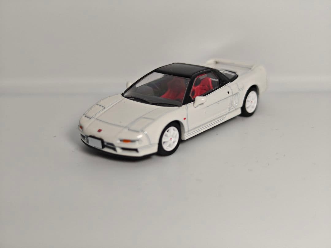 トミカリミテッドヴィンテージネオ ホンダ NSX Type-R 1995年式 白