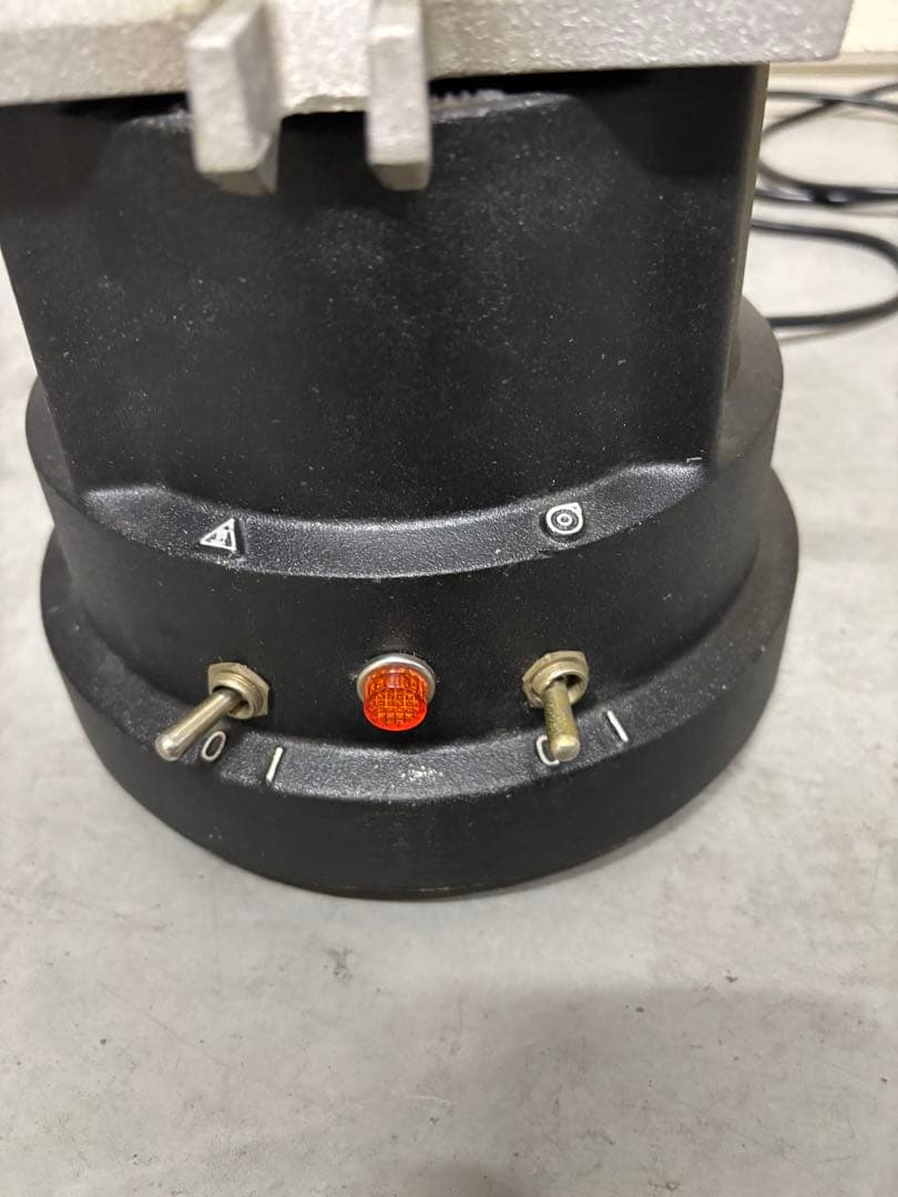 歯科技工バキュームフォーマー