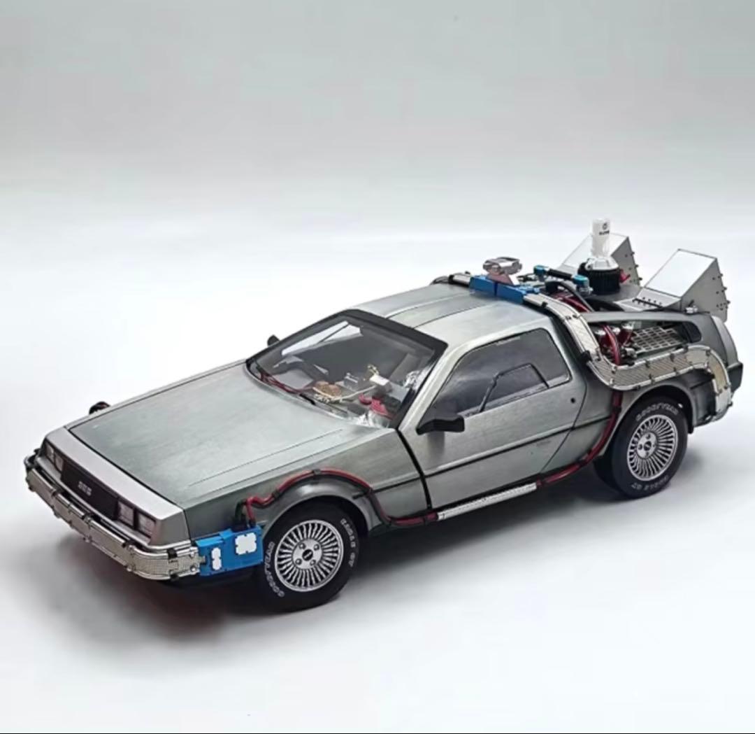 Hot wheels デロリアン タイムマシン 1/18スケール