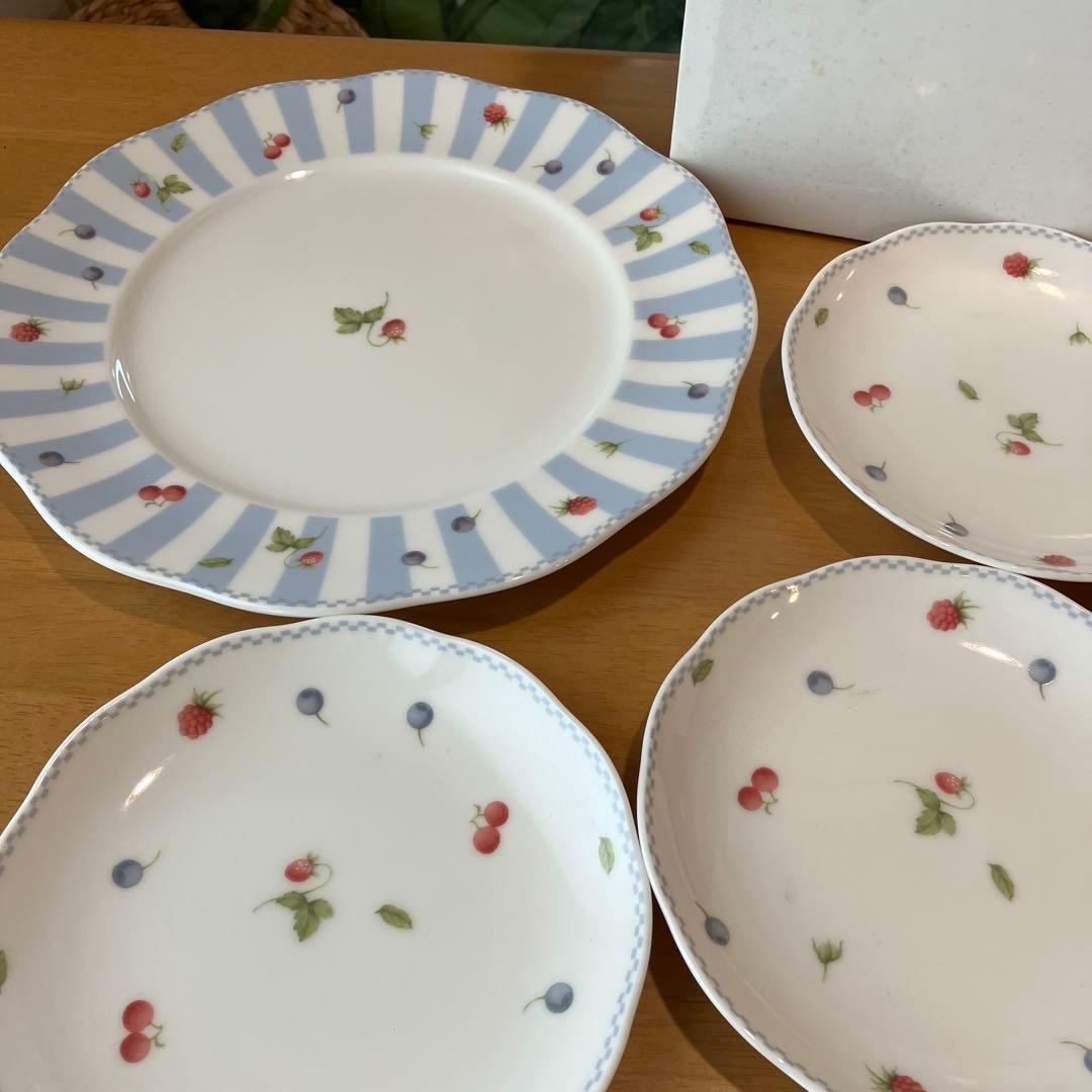 ナルミ NARUMI パーティセット ストロベリーガーデン - メルカリ