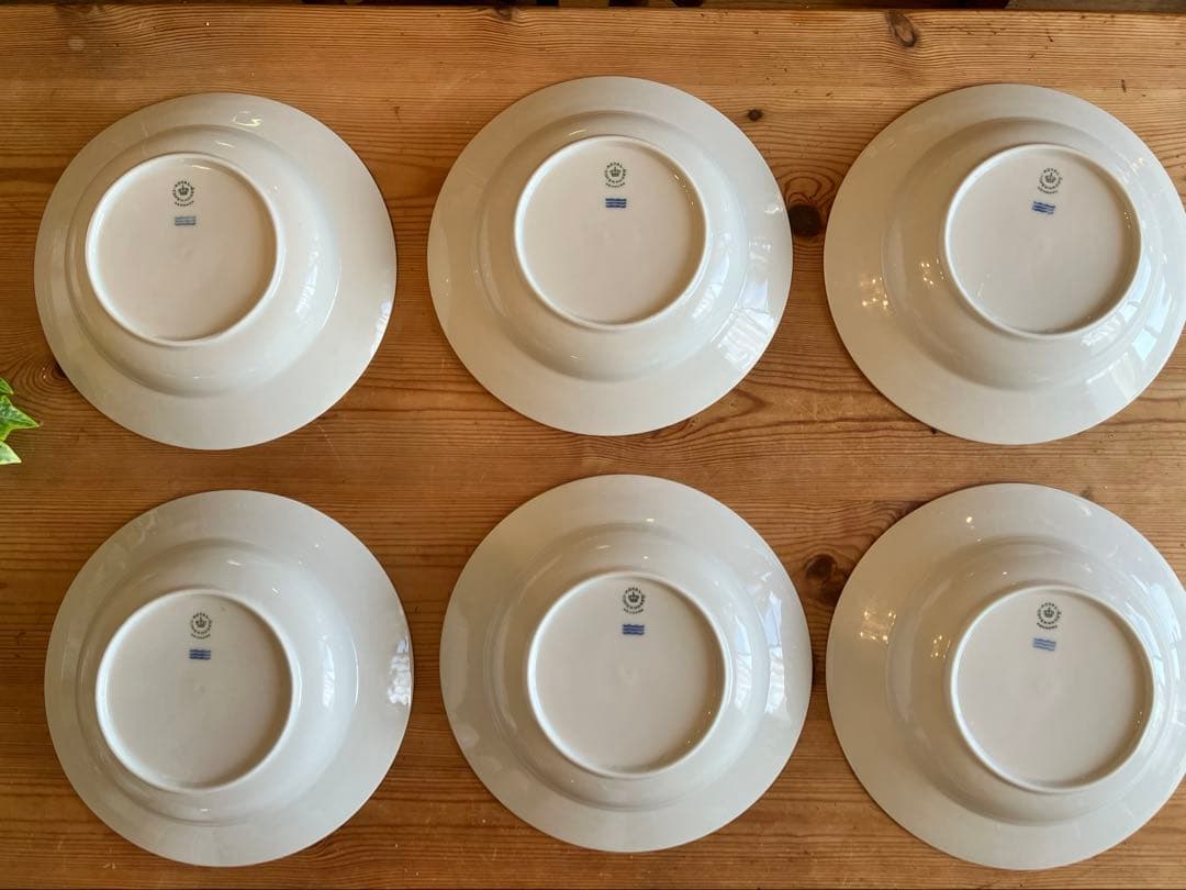 ロイヤルコペンハーゲンホワイトフルーテッドハーフレース24スーププレート×6