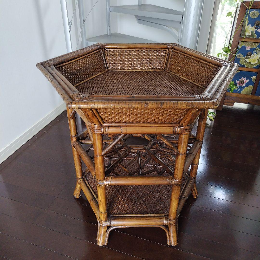 アンティーク ラタン 六角形テーブル ガラス天板付き 風水