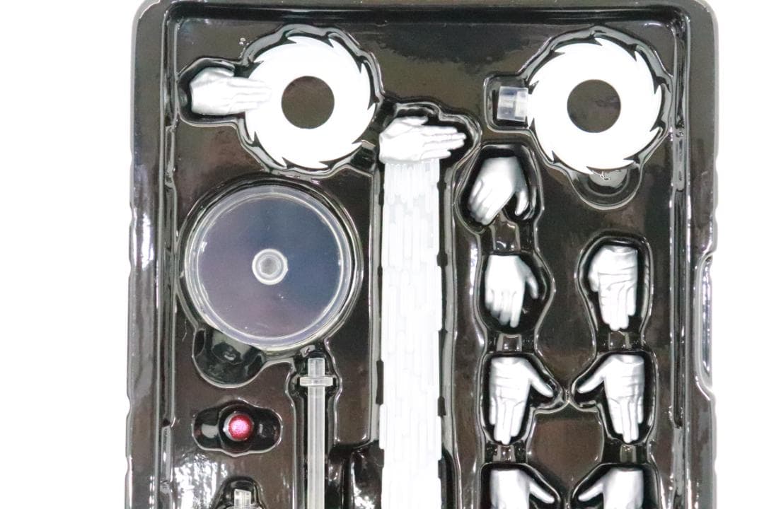 S.H.Figuarts 真骨彫製法 ウルトラマン 30-JD0121-09