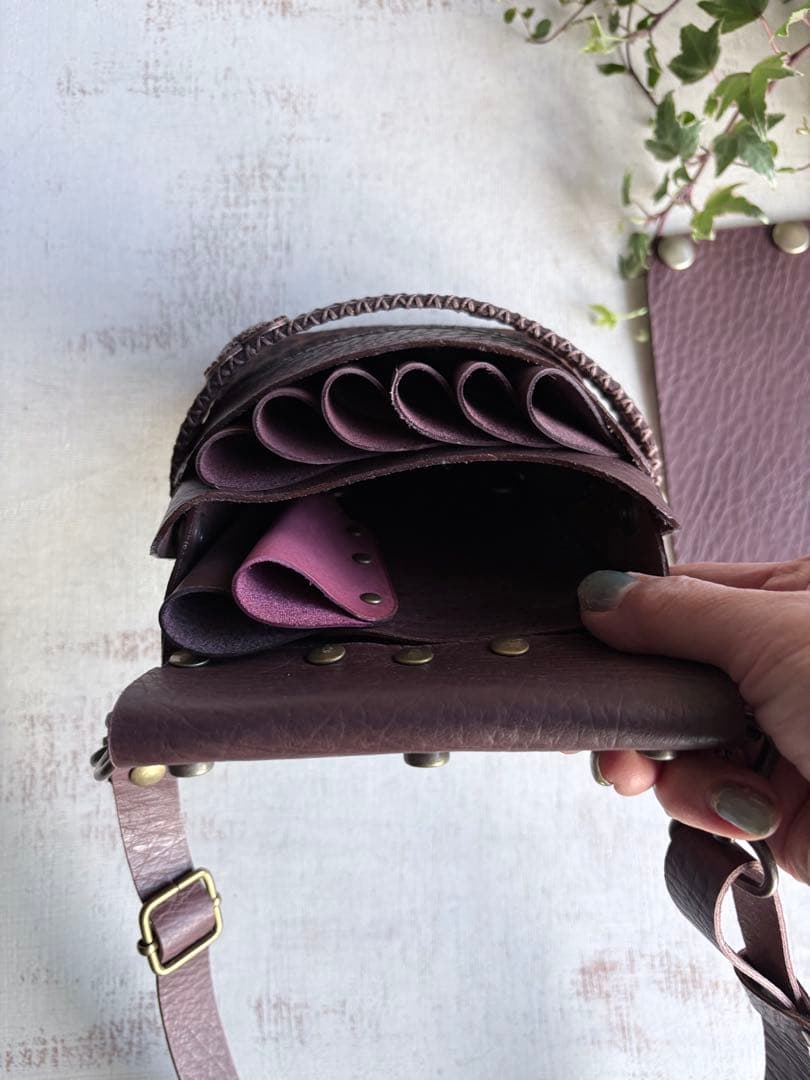 牛革レッドブラウン、ハラコレオパードの蓋付き大容量シザーケース