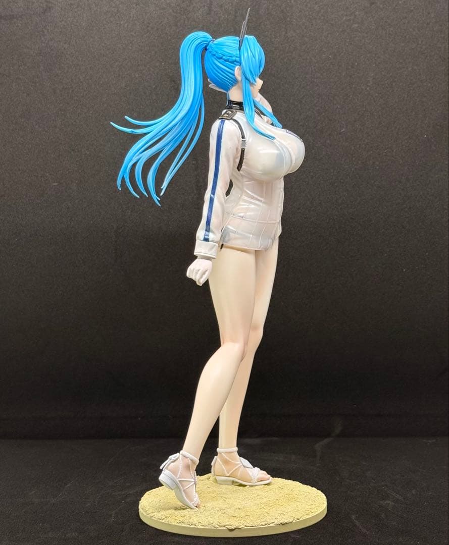 マ*7様 【ガレージキット完成品】勝利の女神 NIKKE ヘルム　アクアマリン