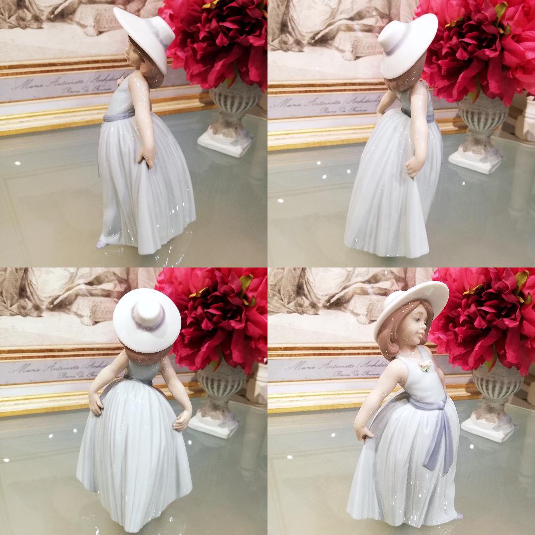 ◆リヤドロ 《可愛いロシータ》6275 フィギュリン