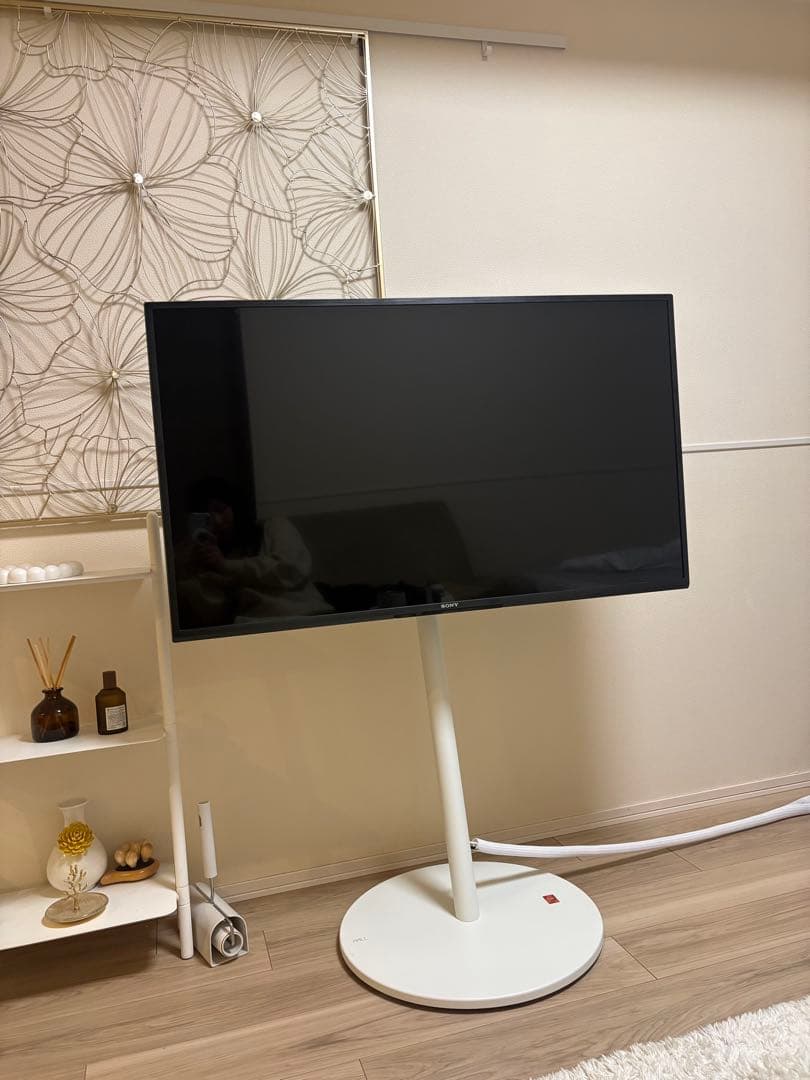 【美品】A2テレビスタンド　24〜55インチ EQUALS