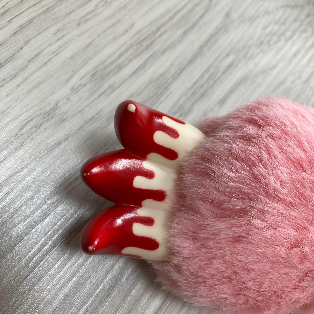 チャックスGP グルーミー 手 腕キーホルダー ぬいぐるみ - メルカリ