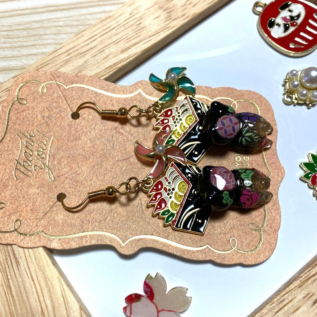 ★風車が素敵なお正月猫ちゃんピアス★