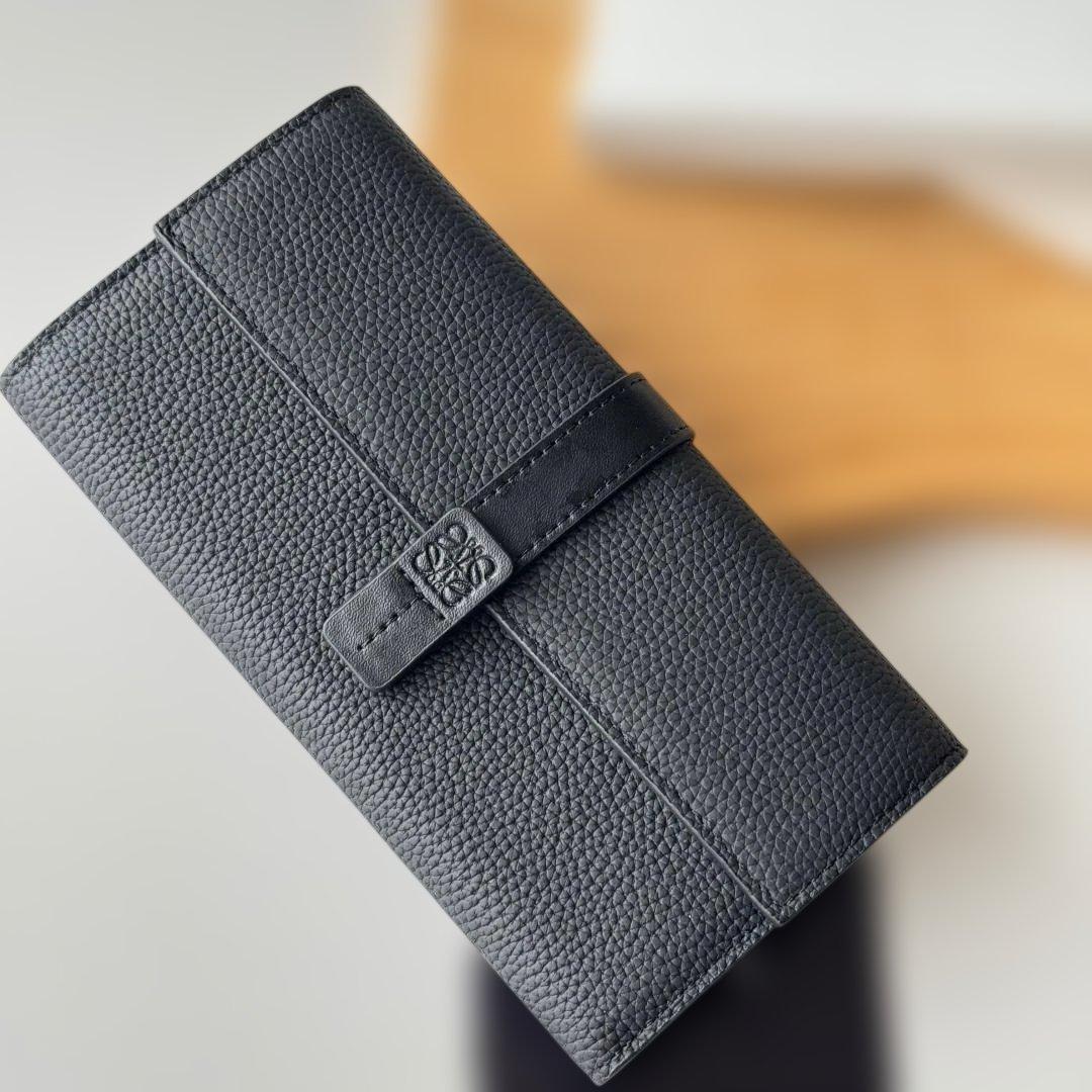 ブラック レザー 二つ折り財布