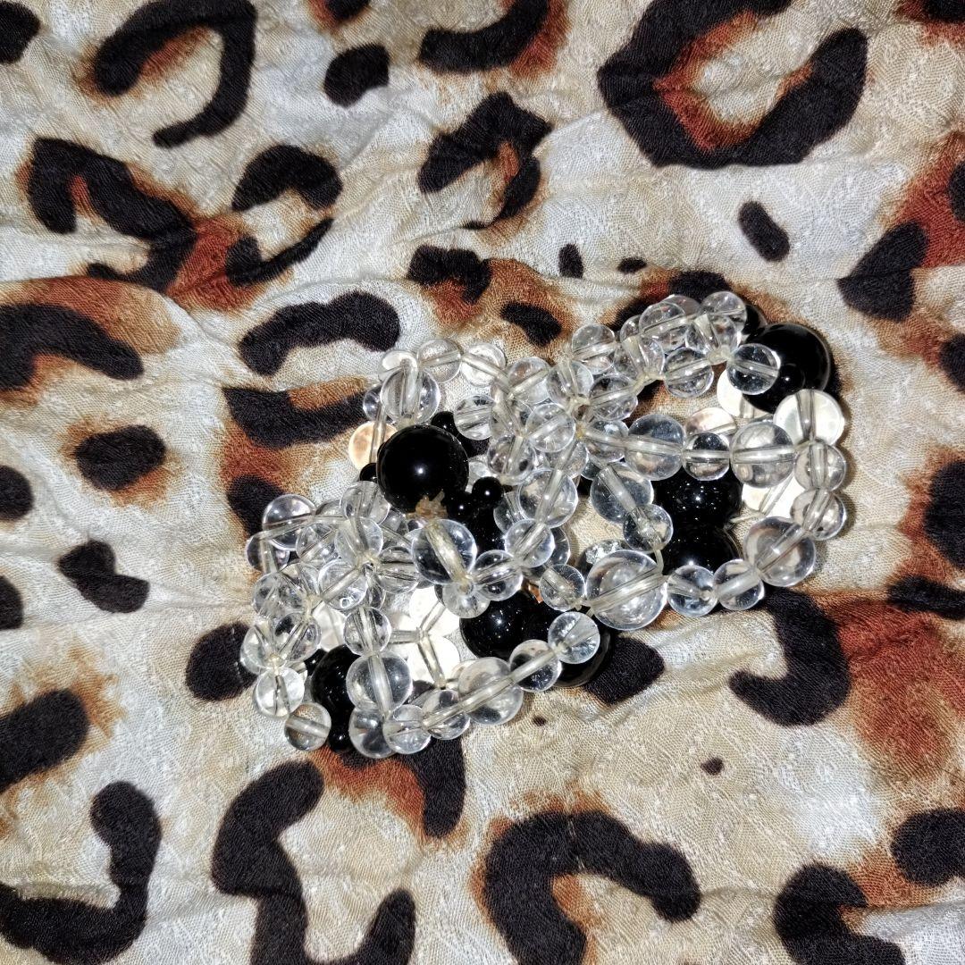 世界に一つ！クリスタル水晶とオニキス　世界に一つ　珍しい豪華なブレスレット