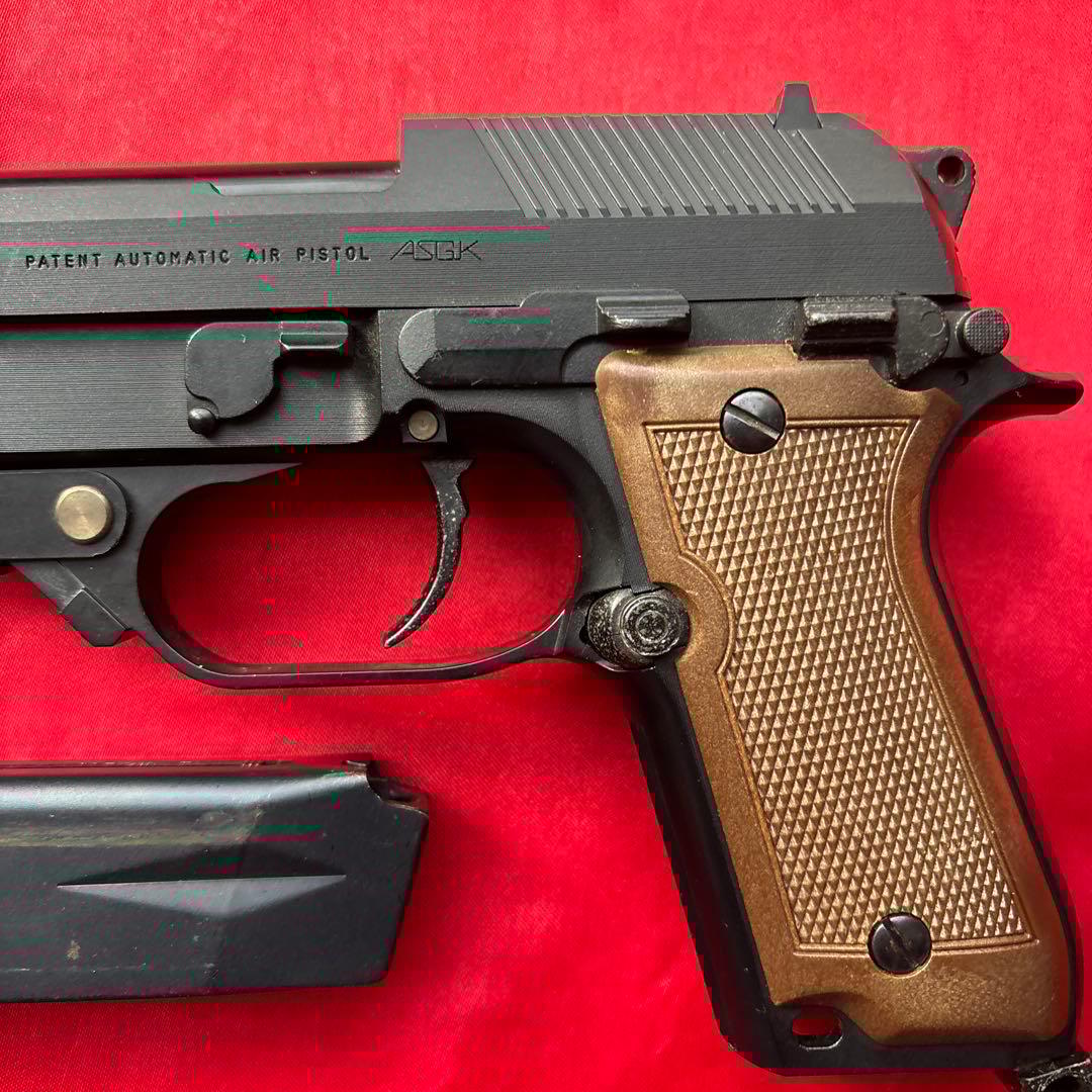 MGC ベレッタM93R 固定スライドガスガン - メルカリ