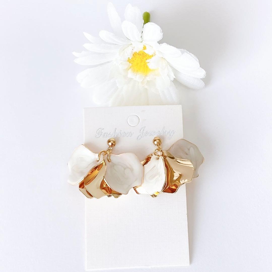 ハンドメイドピアス　No.1734