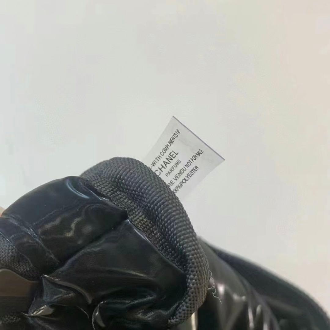 シャネル 化粧ポーチ ソフトクッションポーチ ノーベルティ 大容量 白黒 セット