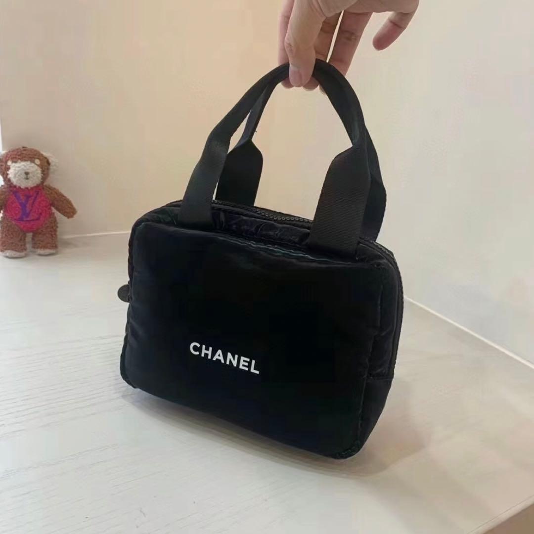 シャネル 化粧ポーチ ソフトクッションポーチ ノーベルティ 大容量 白黒 セット