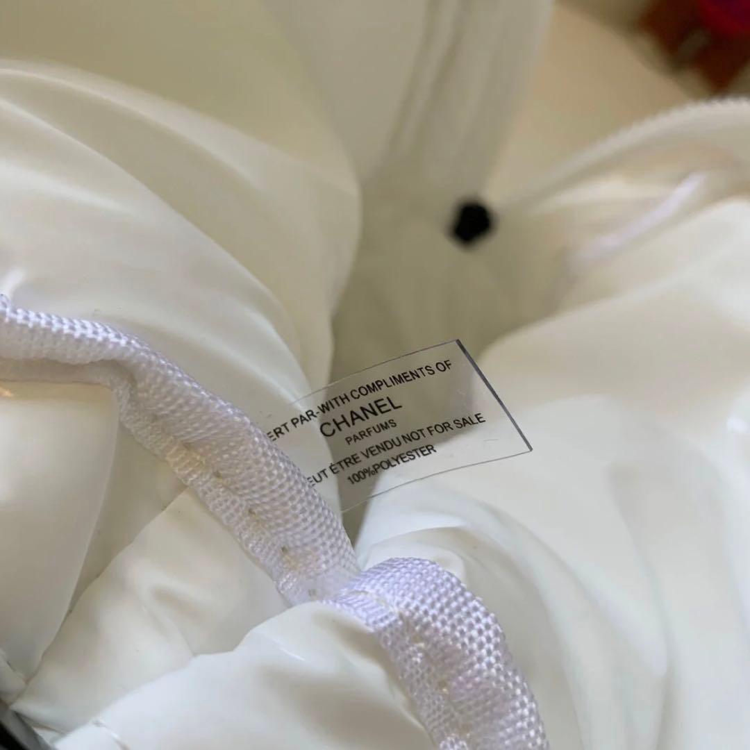 シャネル 化粧ポーチ ソフトクッションポーチ ノーベルティ 大容量 白黒 セット