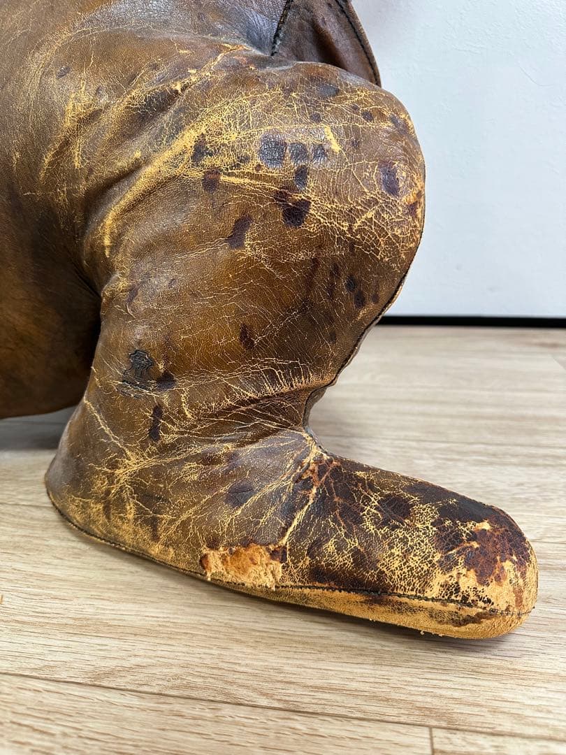 Omersa オマーサ　ヴィンテージレザーアニマル　カンガルー　インテリア