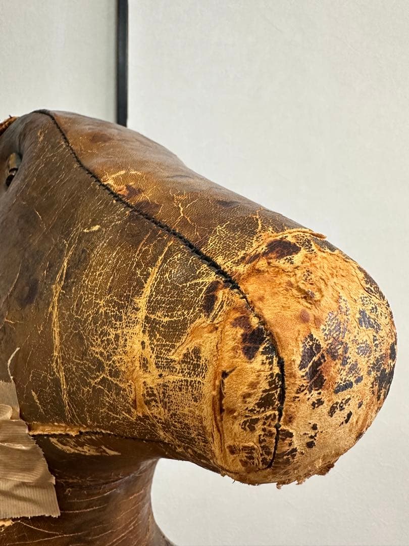 Omersa オマーサ　ヴィンテージレザーアニマル　カンガルー　インテリア