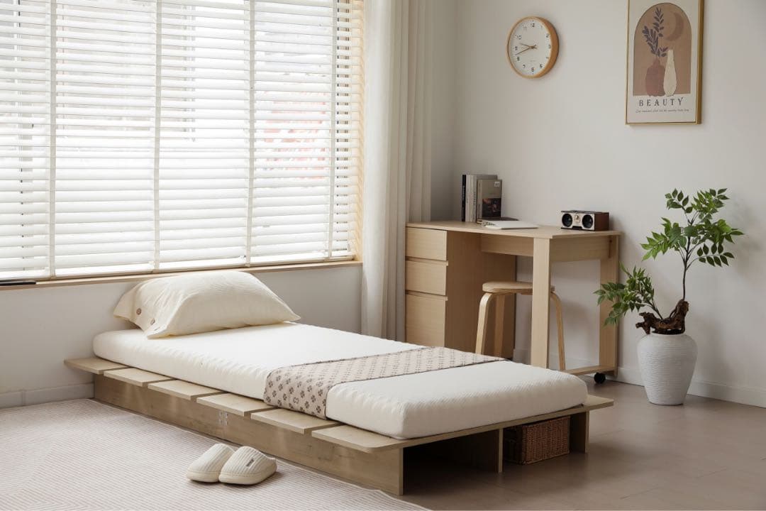 【新品】ローベッド 幅100cm ベッドフレーム木目調 すのこベッド コンパクト