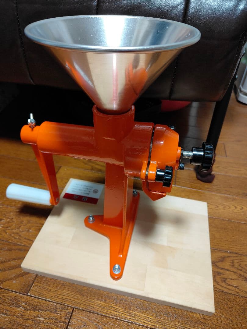 手動式 手廻し 製粉機