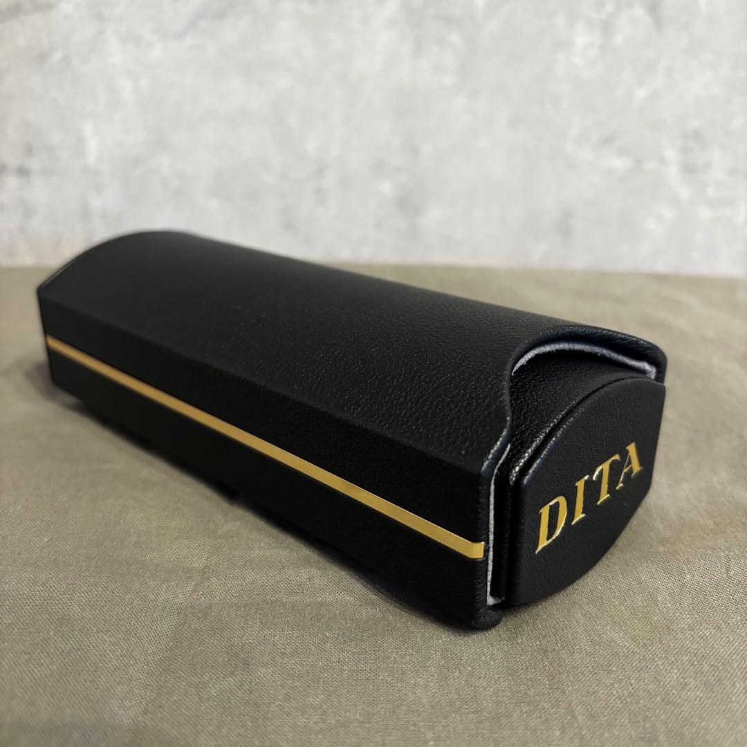 美品 DITA ディータ メガネケース 黒 レザー
