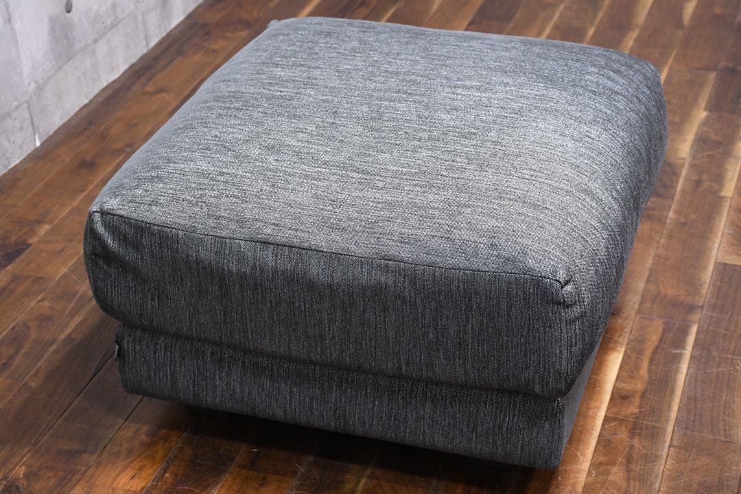 ECK50 ノイエス ニューシュガー マキシマム コンフォート オットマン