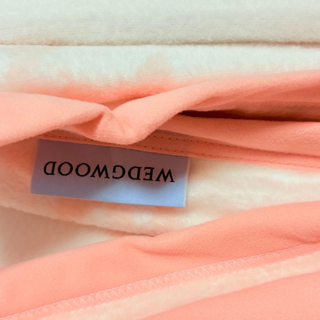  ウェッジウッド　ワイルドストロベリー　綿毛布　ピンク