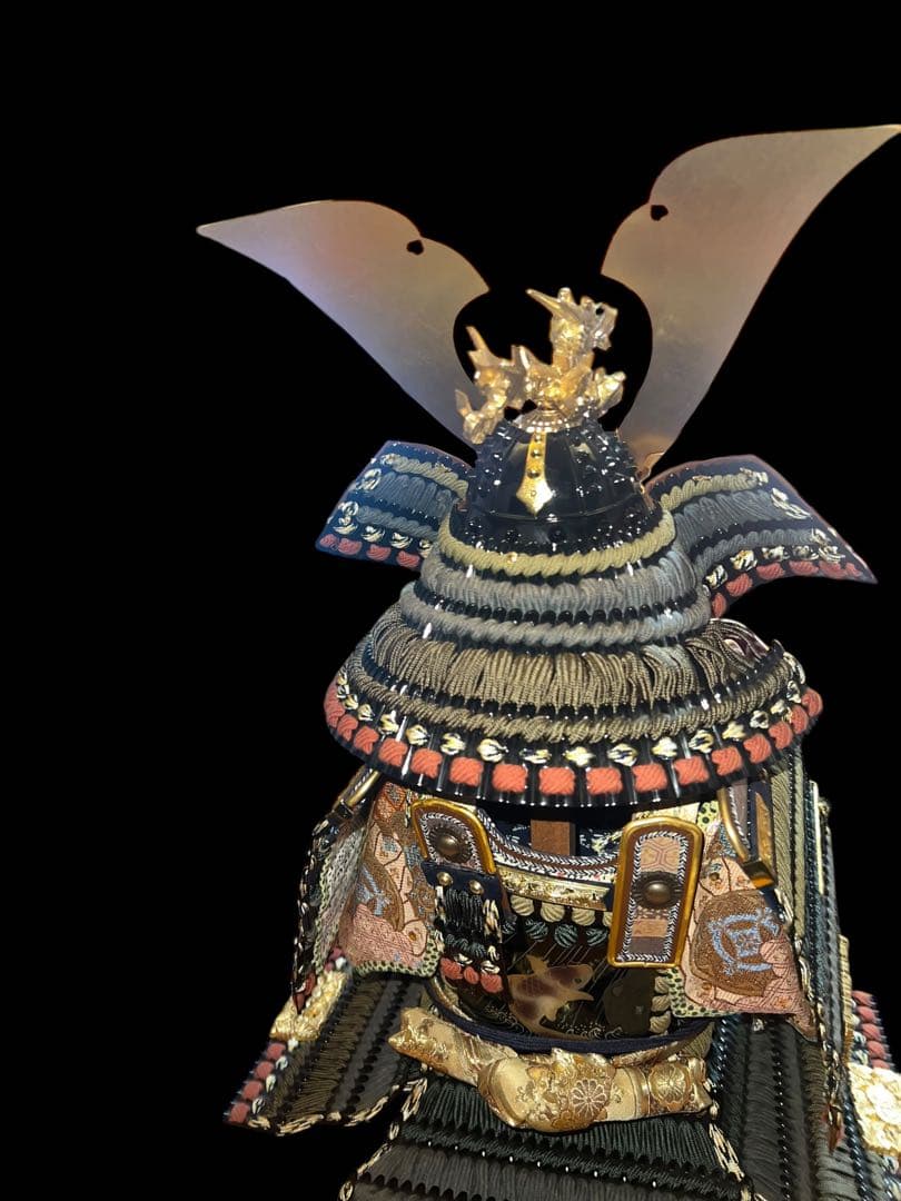 チャリティー出品中美品　五月人形　雛匠 東玉製 13号伊勢　鎌倉時代 大鎧飾