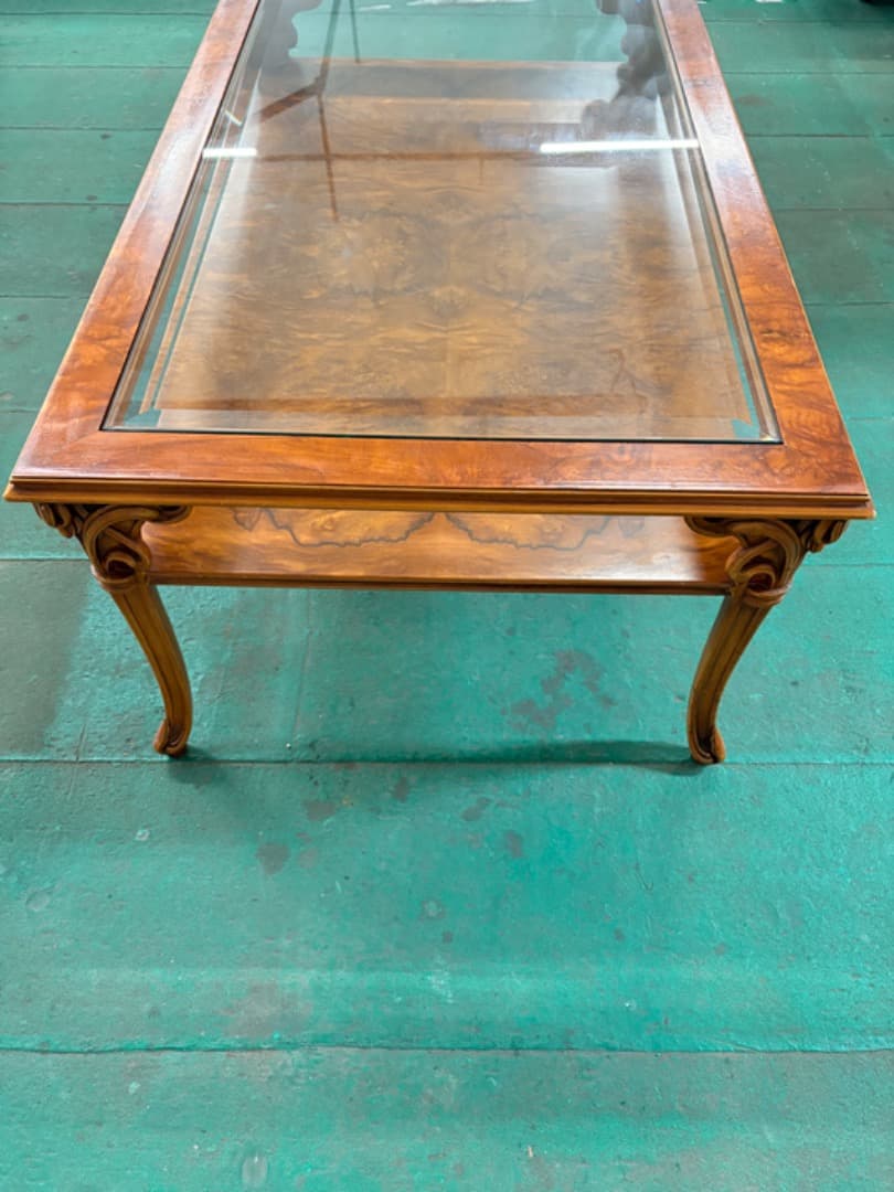 イギリス製　センターテーブル　クイーンアン様式　猫脚　ガラス天板　アンティーク調