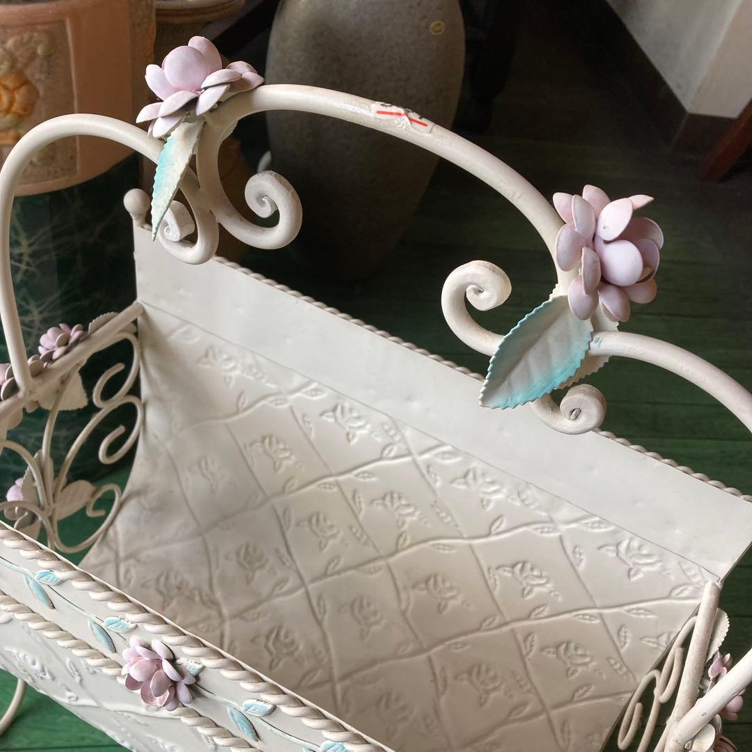 湯布院アンティーク イタリア ロココ調 ブックスタンド アイアン家具 姫家具