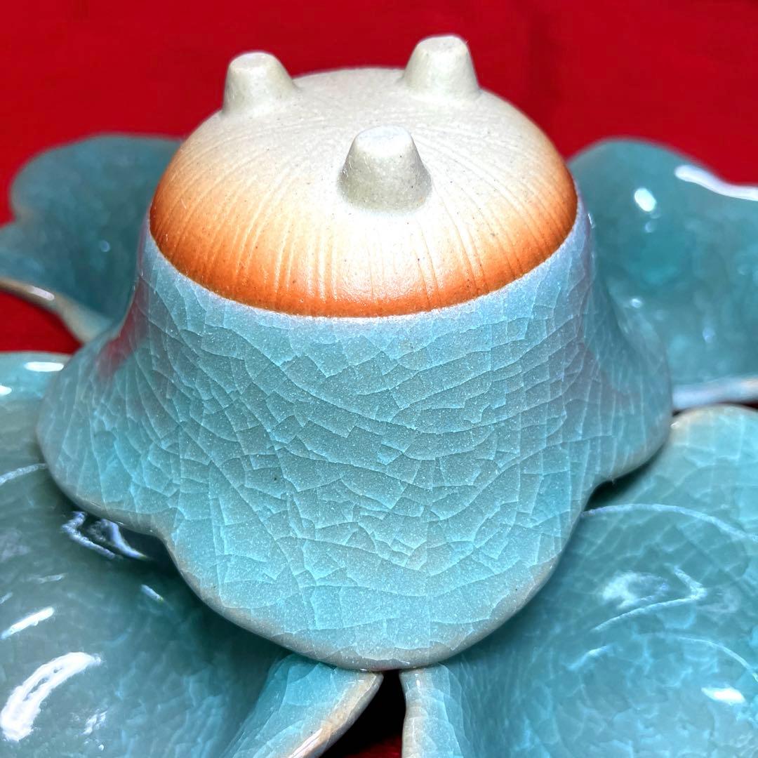 瀬戸焼 貫入青磁 花型三つ足小鉢揃 5客セット - メルカリ