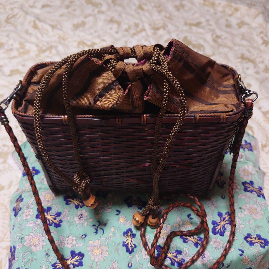 公長斎小菅 竹バック