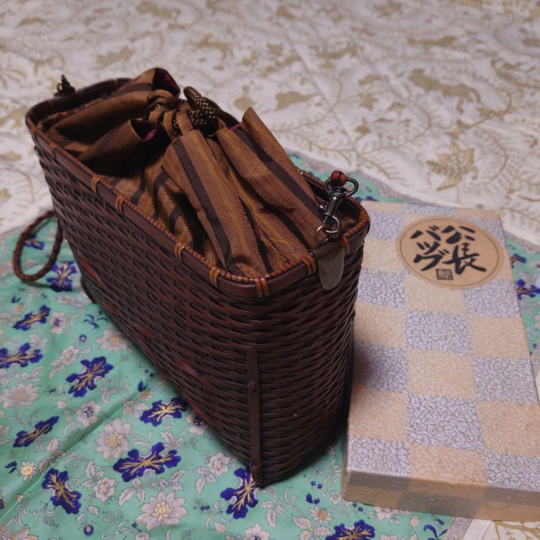 公長斎小菅 竹バック